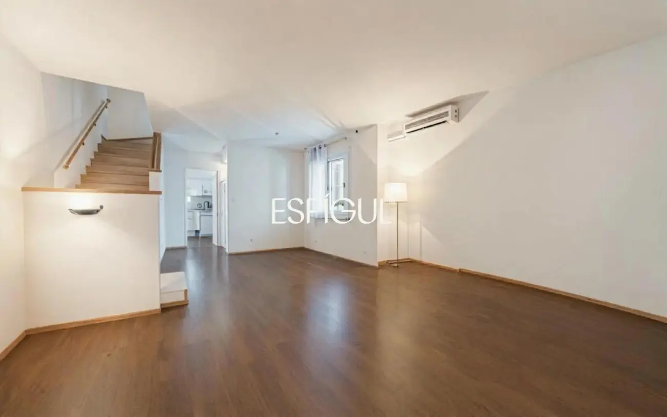 Casa pareada en venta en Arxiu al lado estación
