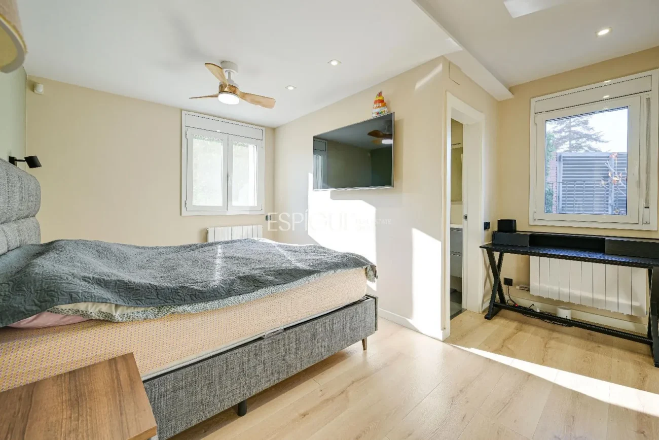 Casa unifamiliar con piscina en Mirasol, Sant Cugat del Vallès