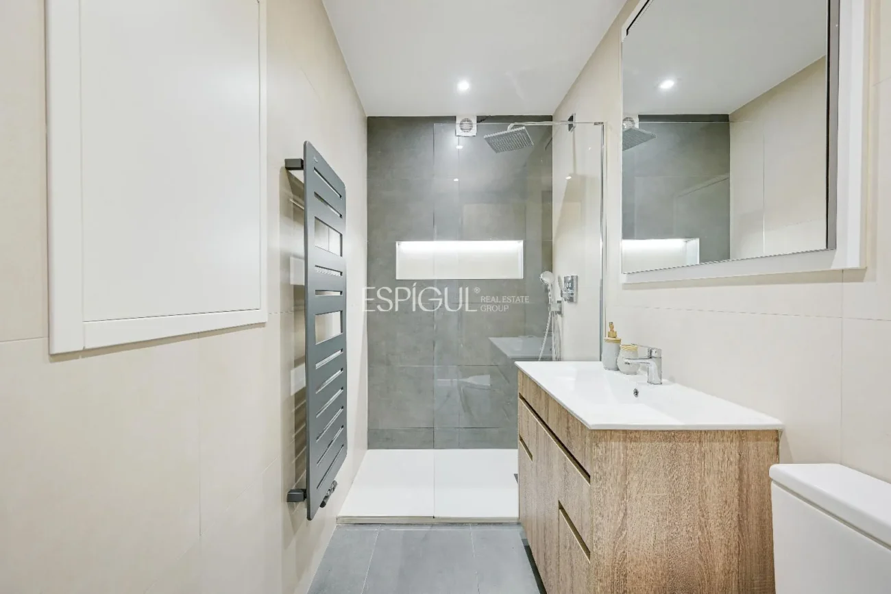 Casa unifamiliar con piscina en Mirasol, Sant Cugat del Vallès