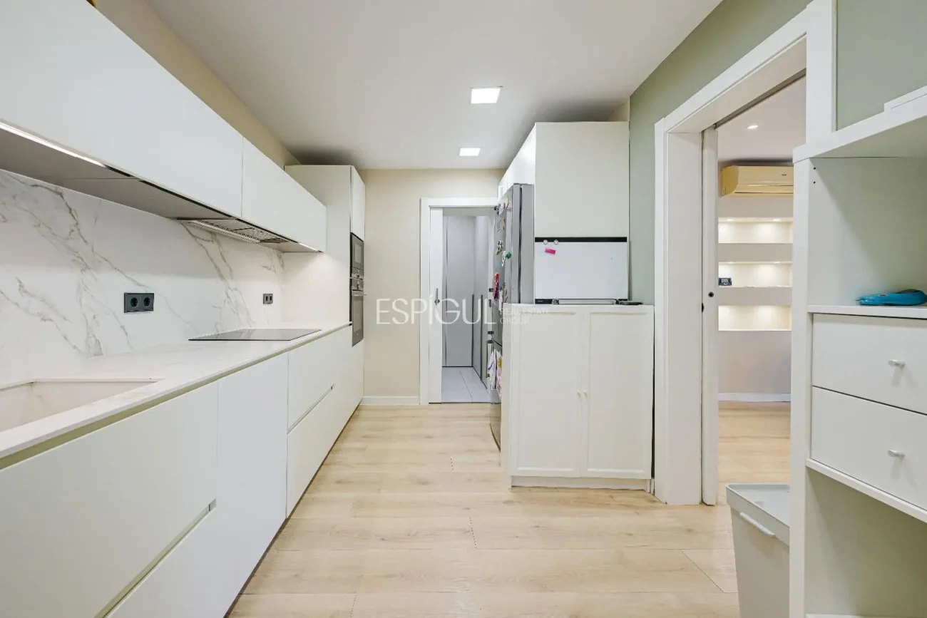 Casa unifamiliar con piscina en Mirasol, Sant Cugat del Vallès