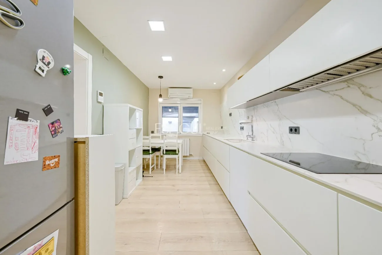 Casa unifamiliar con piscina en Mirasol, Sant Cugat del Vallès