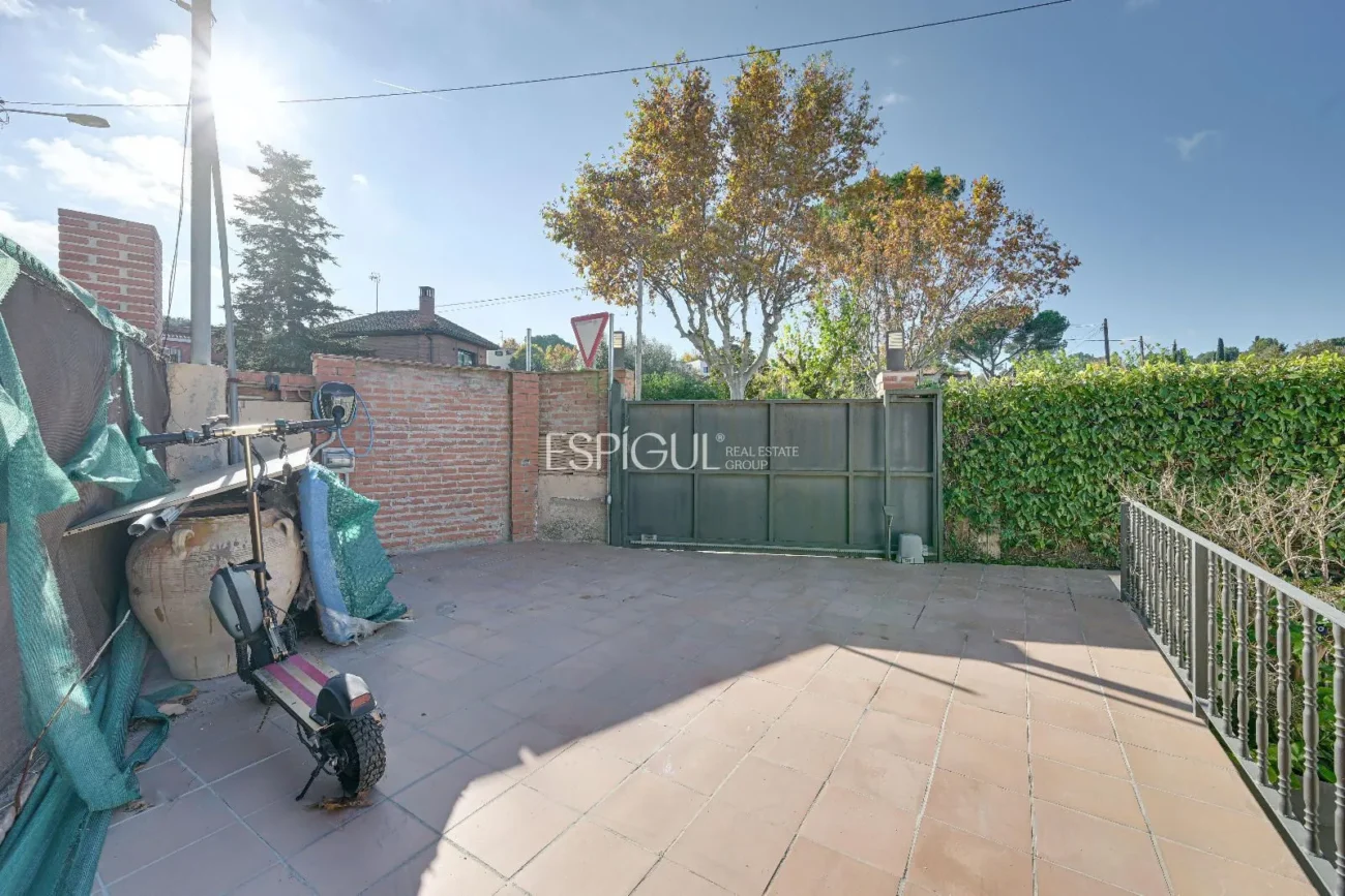 Casa unifamiliar con piscina en Mirasol, Sant Cugat del Vallès