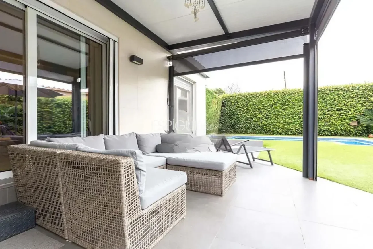 Casa unifamiliar con piscina en Mirasol, Sant Cugat del Vallès