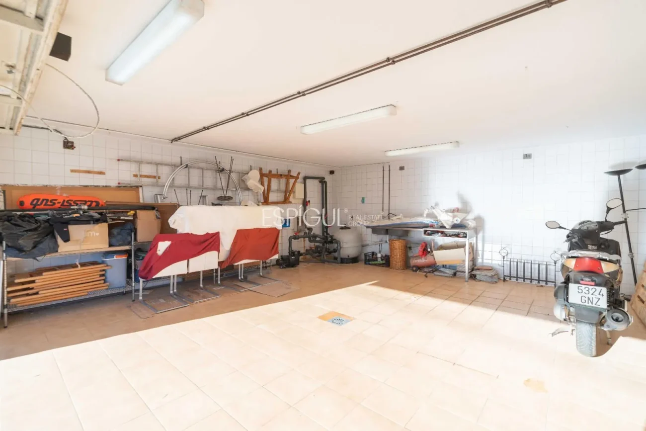 Casa Unifamiliar de 339 m² en Zona Tranquila de Banyoles