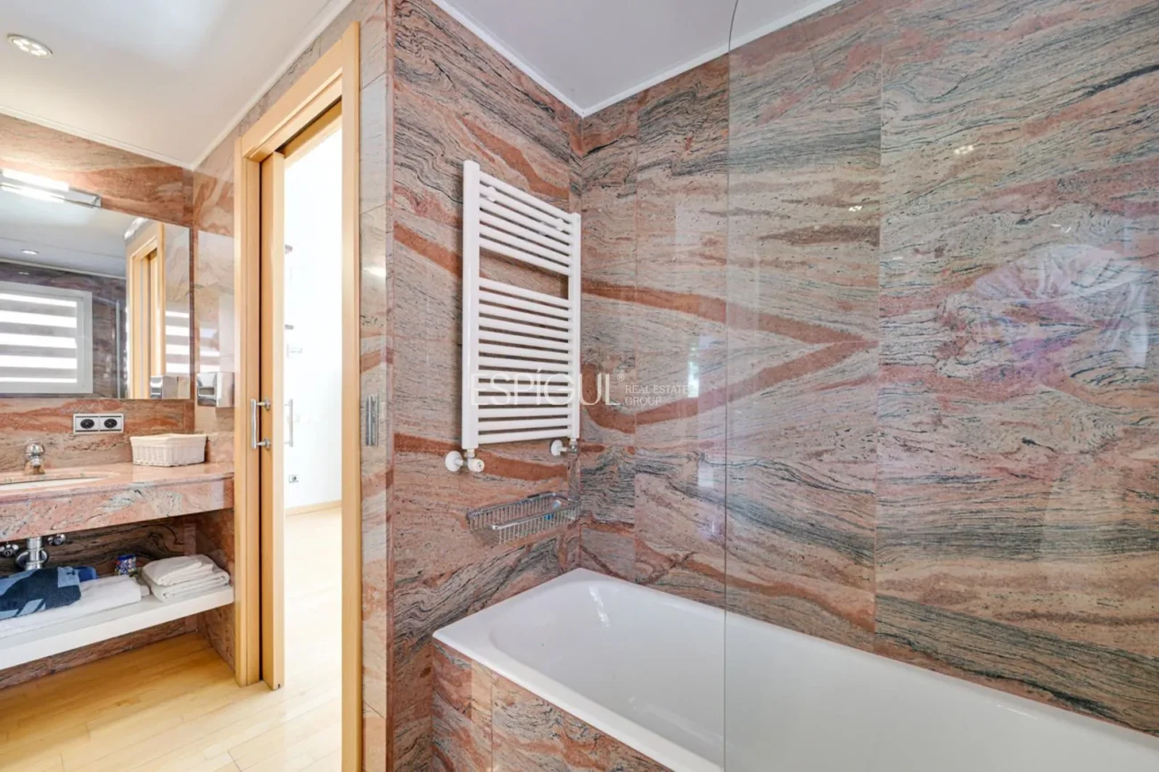 Chalet en venta en La Bonanova