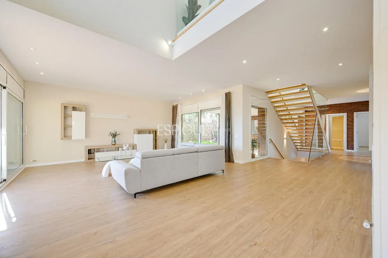 Chalet independiente con piscina en Valldoreix