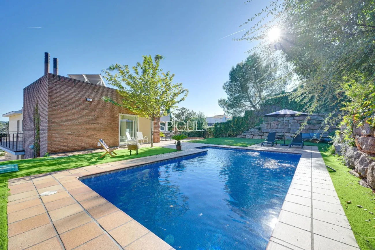 Chalet independiente con piscina en Valldoreix