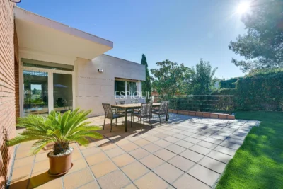 Chalet independiente con piscina en Valldoreix