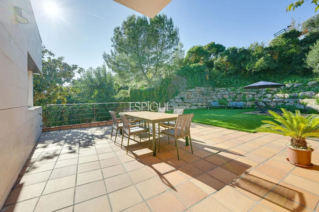 Chalet independiente con piscina en Valldoreix