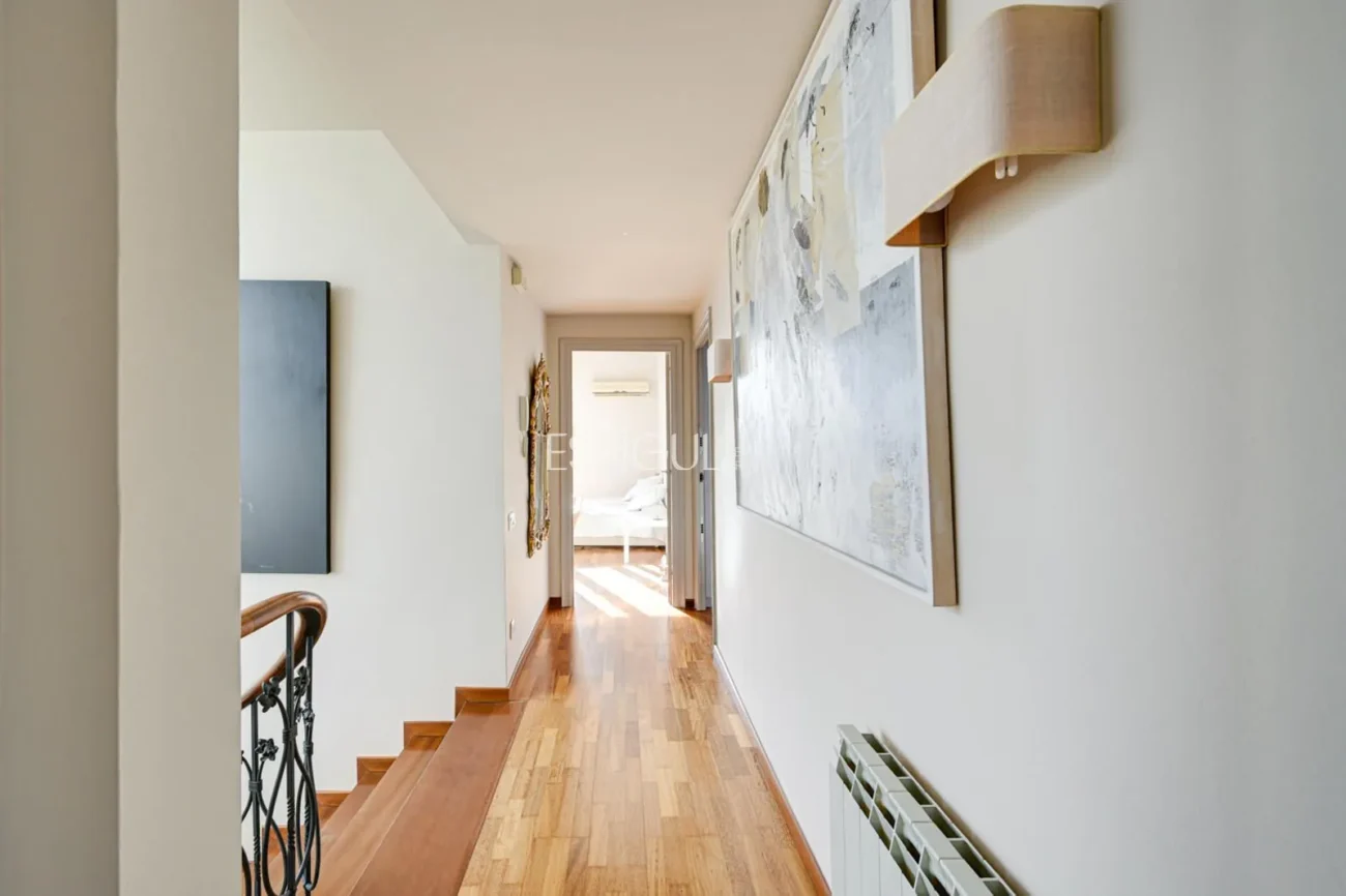 Elegancia, espacio y ubicación premium: Casa única en Ocata