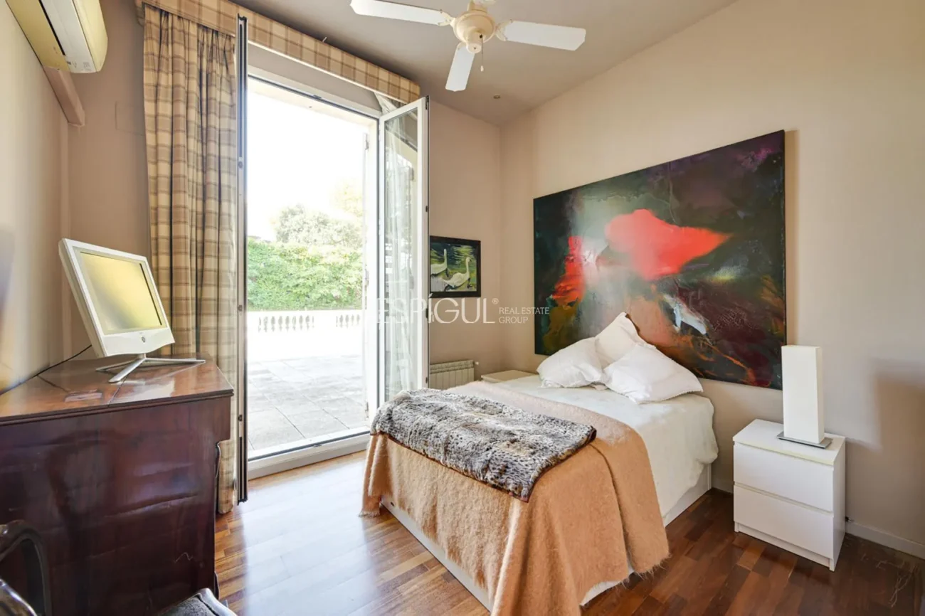 Elegancia, espacio y ubicación premium: Casa única en Ocata