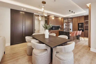 Élégant appartement rénové dans la Calle General Díaz Porlier, Lista