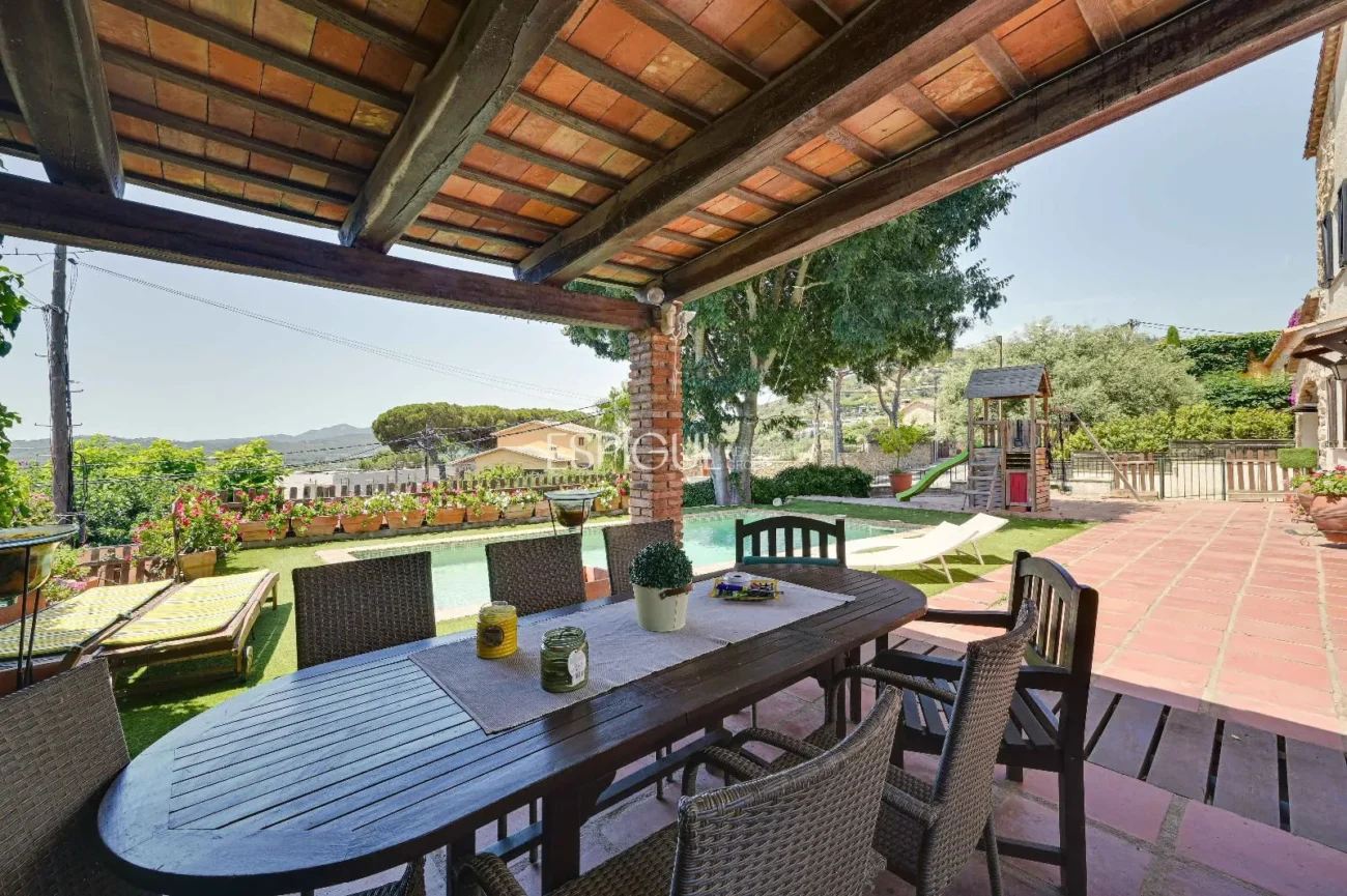 Charmante maison rustique avec vue sur la mer à Platja d’Aro