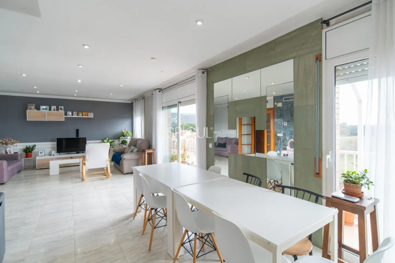 Espectacular ático en el centro de Santa Cristina d’Aro