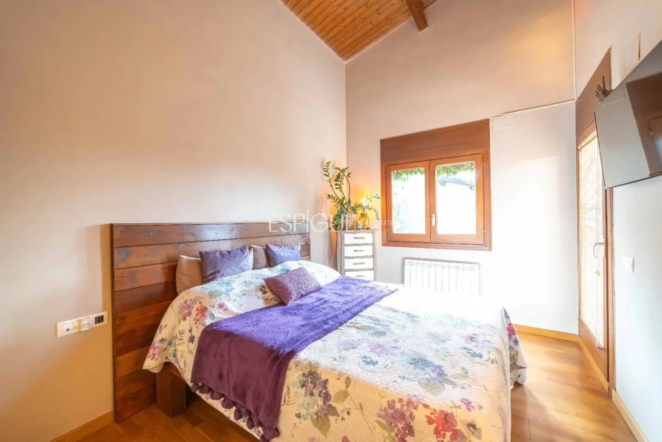 Великолепный дом в Льямбильясе