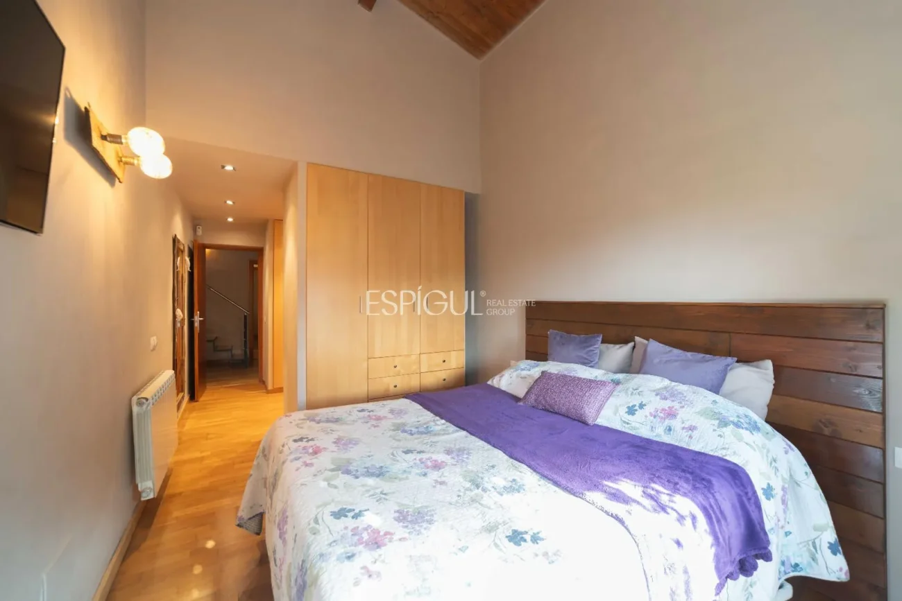 Великолепный дом в Льямбильясе