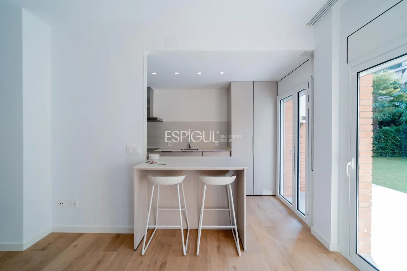 Excelente planta baja con jardín en la Devesa de Girona