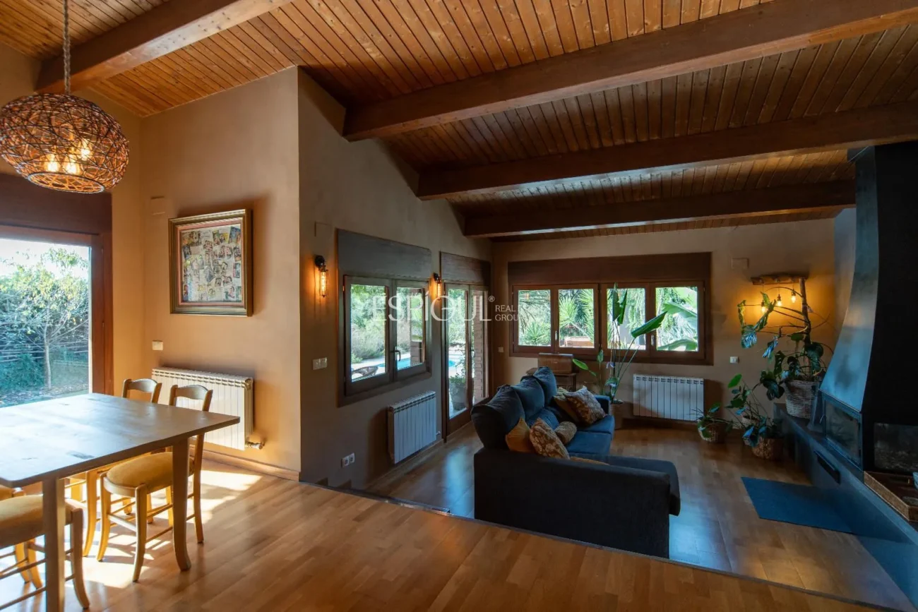 Außergewöhnliches Haus auf dem Golfplatz Girona