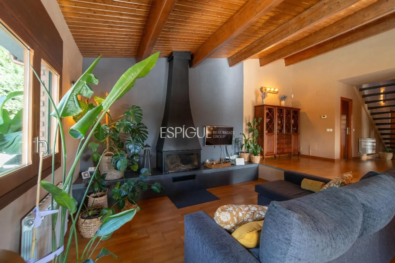 Außergewöhnliches Haus auf dem Golfplatz Girona