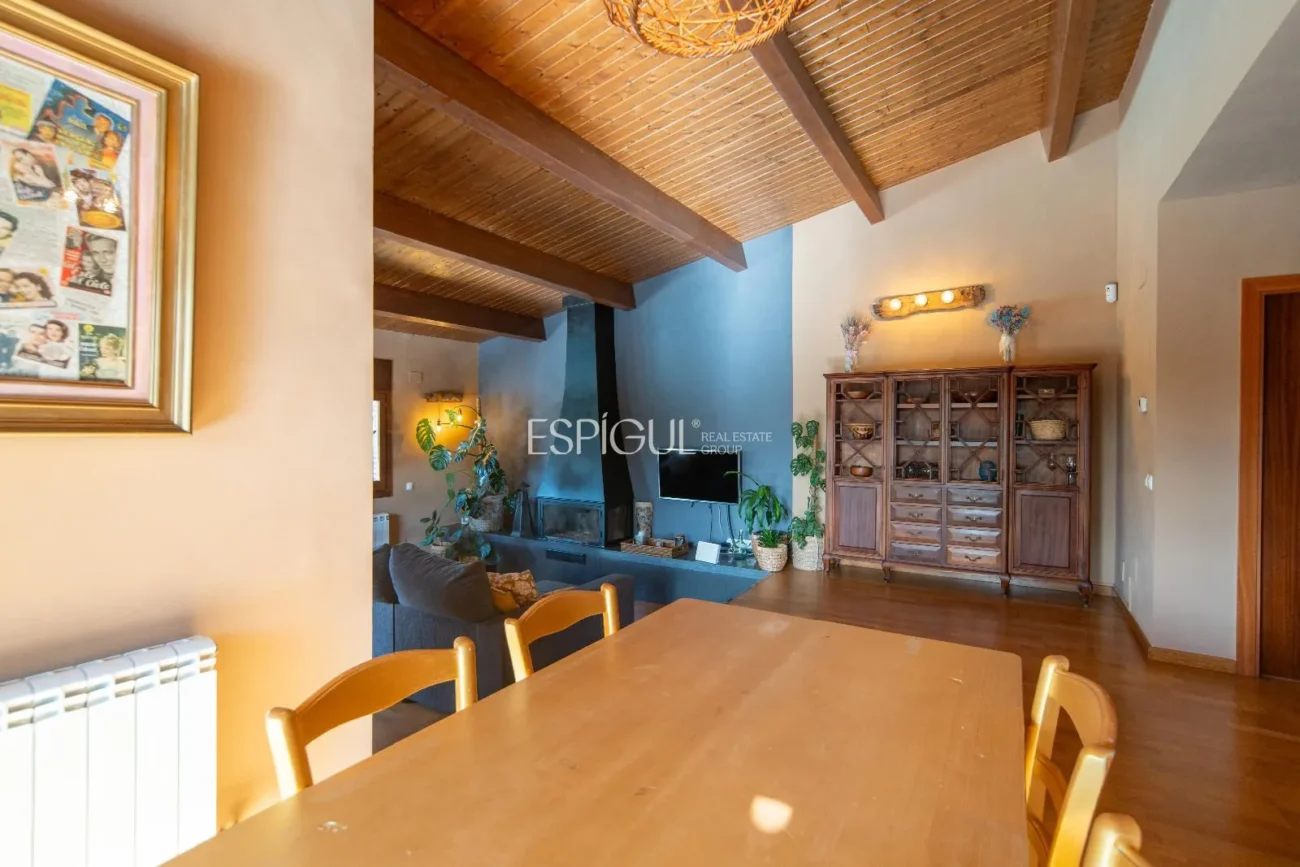 Außergewöhnliches Haus auf dem Golfplatz Girona