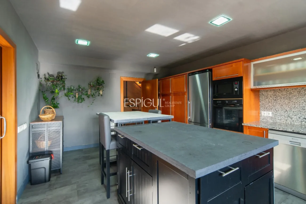 Außergewöhnliches Haus auf dem Golfplatz Girona