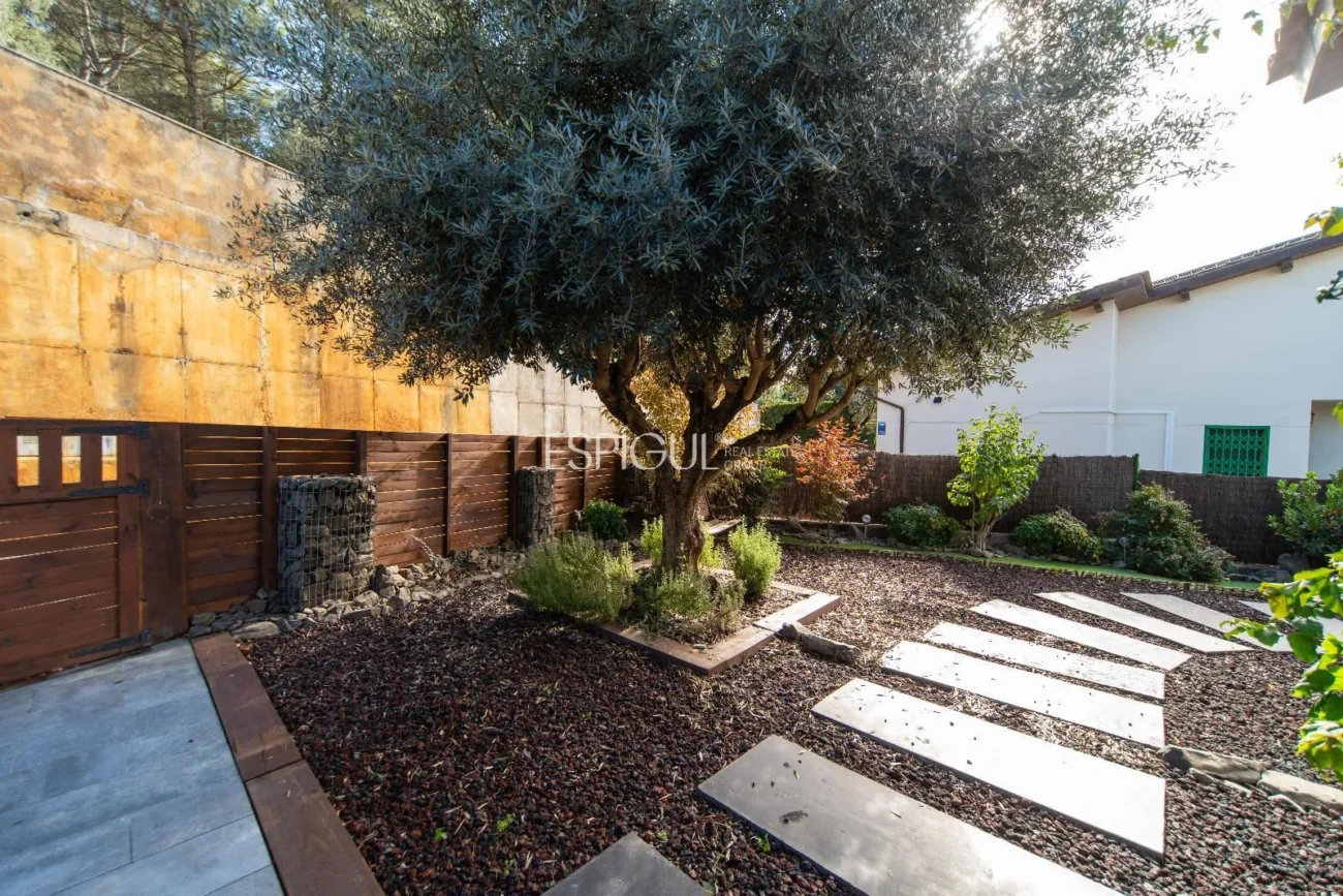 Außergewöhnliches Haus auf dem Golfplatz Girona