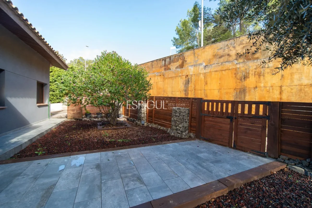 Außergewöhnliches Haus auf dem Golfplatz Girona