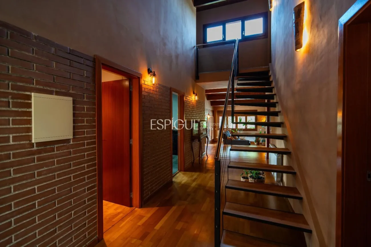 Außergewöhnliches Haus auf dem Golfplatz Girona