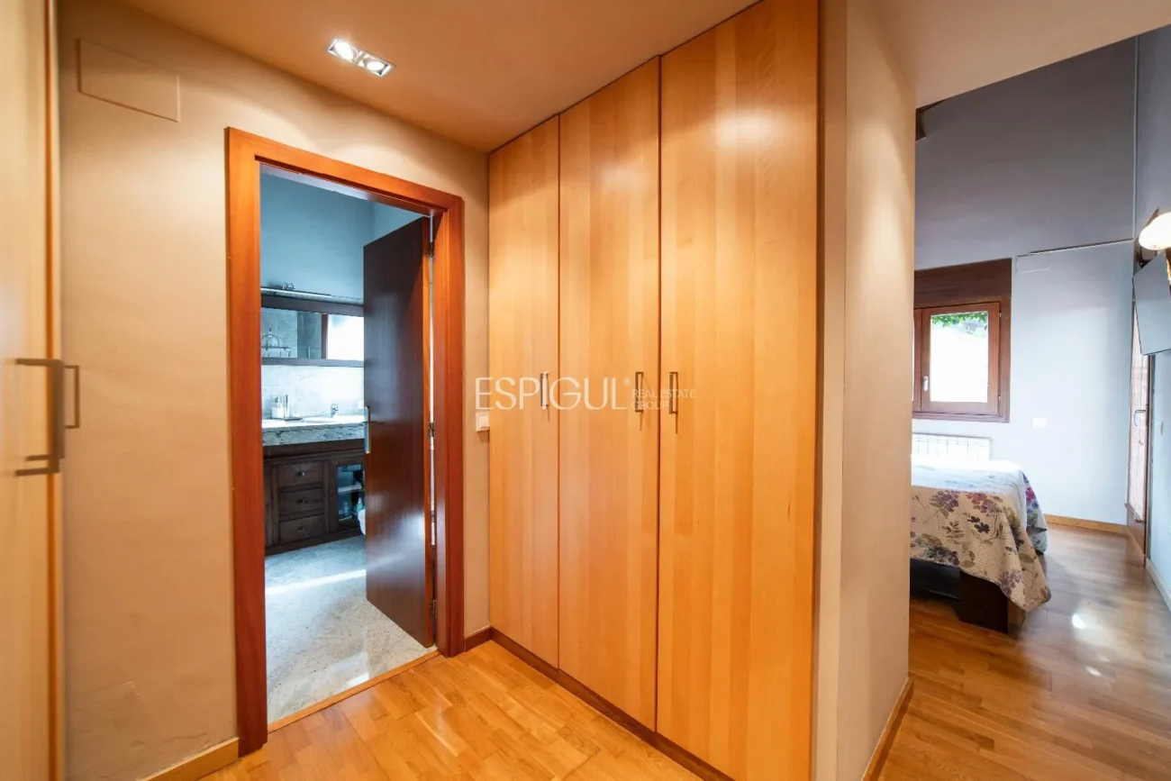 Außergewöhnliches Haus auf dem Golfplatz Girona