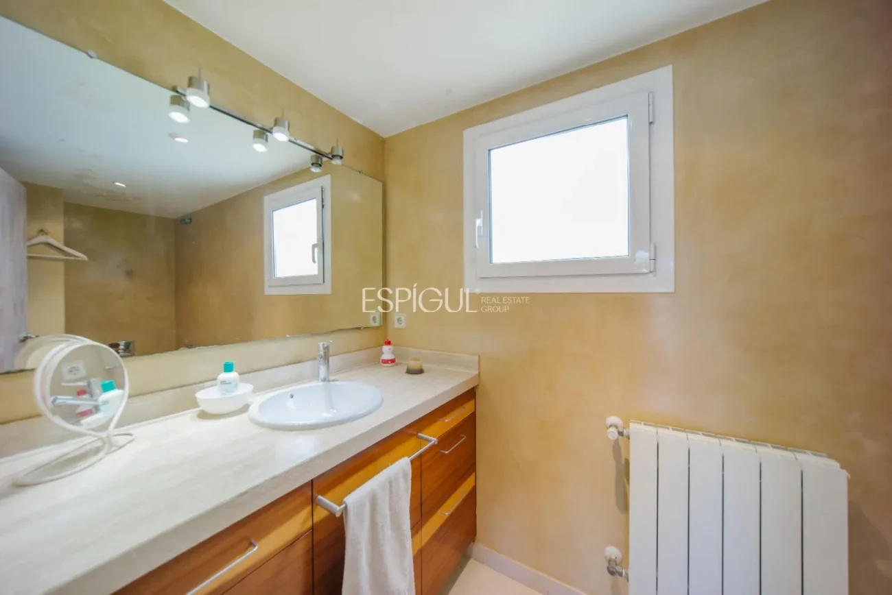 Excepcional piso en Plaza Marquès de Camps