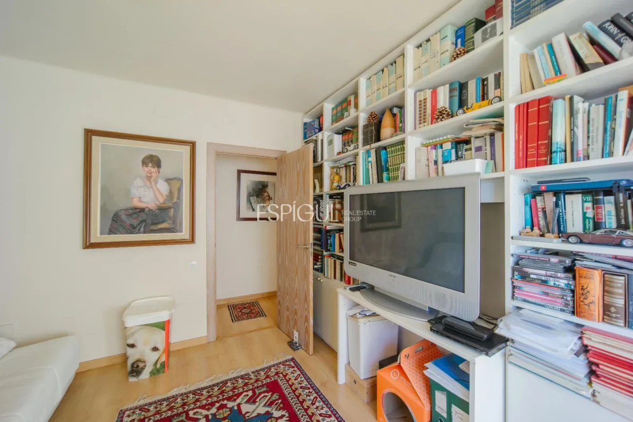 Excepcional piso en Plaza Marquès de Camps