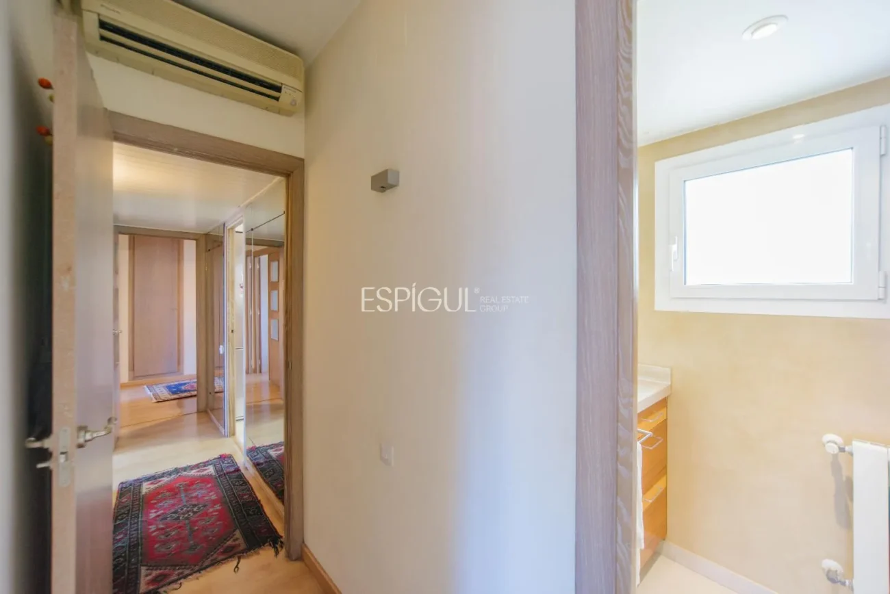 Excepcional piso en Plaza Marquès de Camps