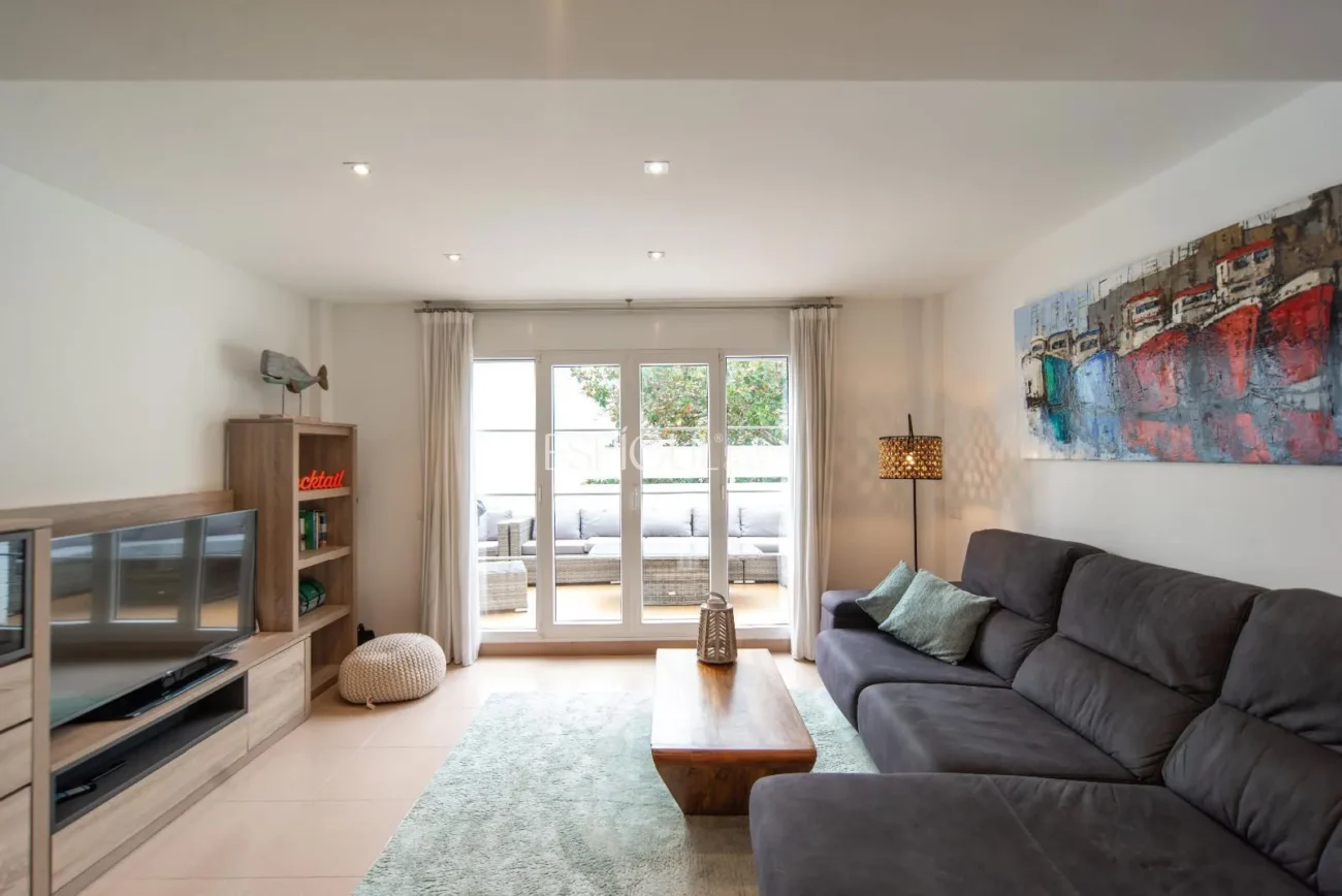 Exclusiva casa a 1 minuto de la playa de Tamariu