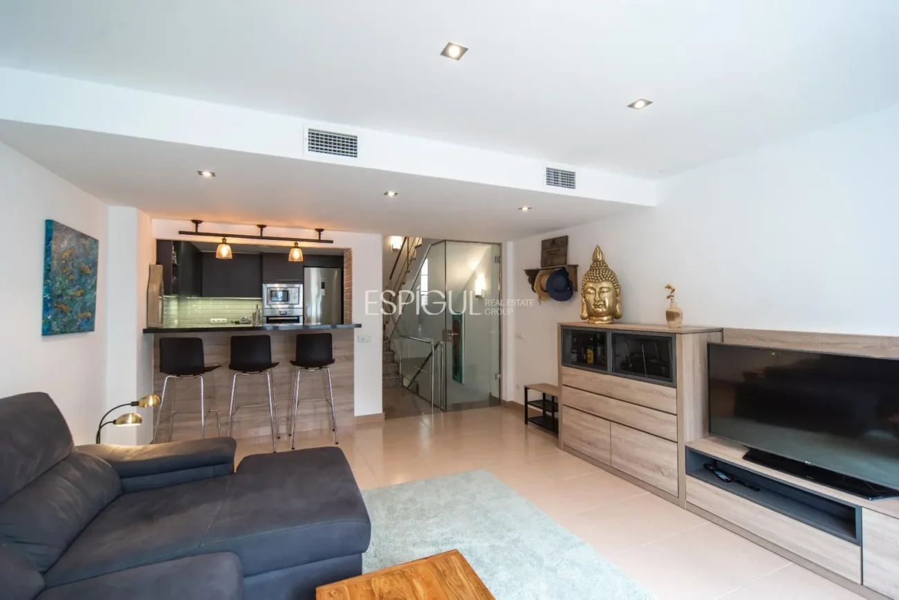 Exclusiva casa a 1 minuto de la playa de Tamariu