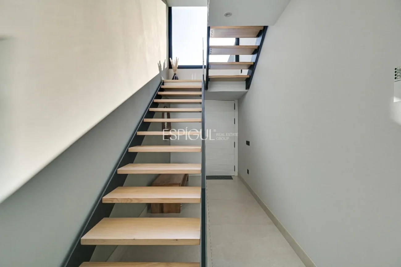 Exclusiva casa con vistas al mar y piscina privada en Santa Susanna