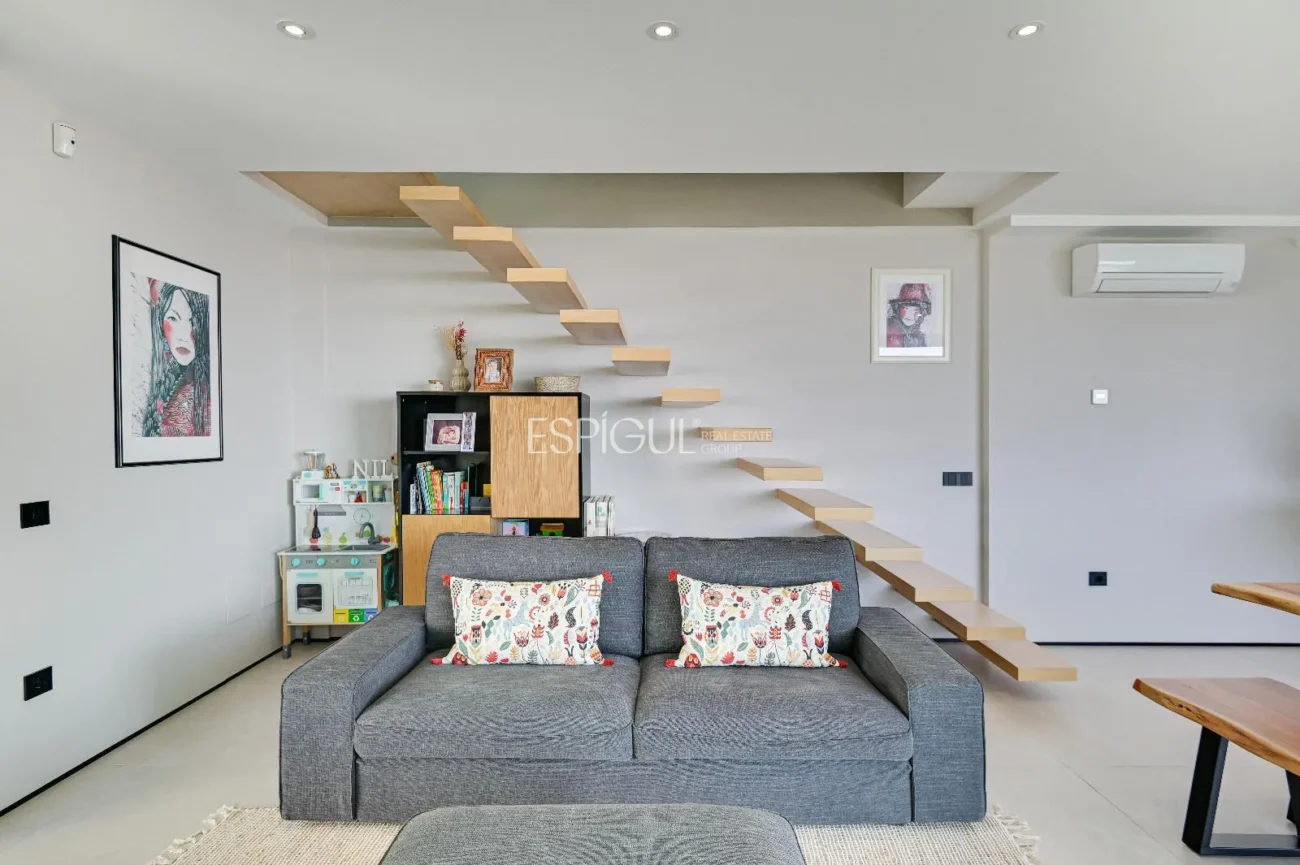 Exclusiva casa con vistas al mar y piscina privada en Santa Susanna