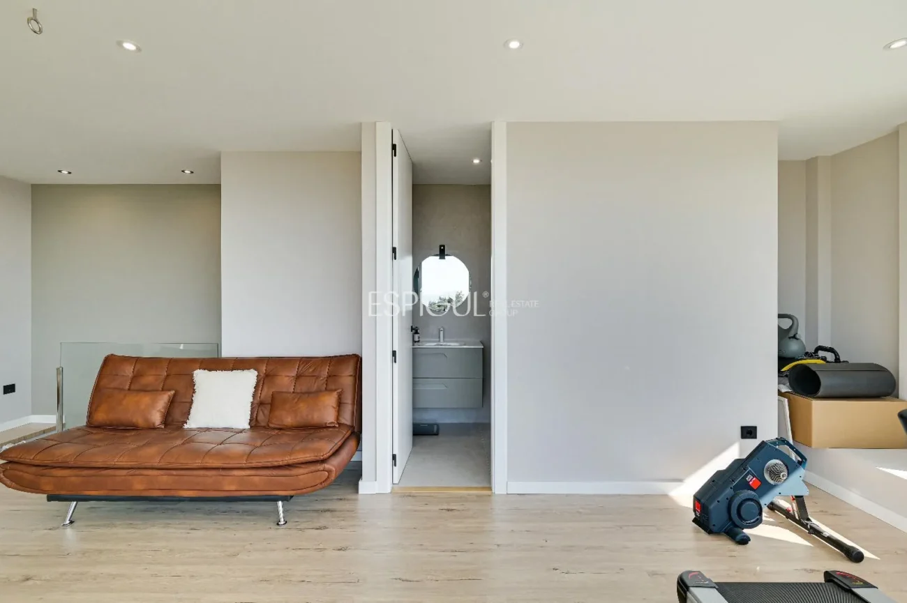 Exclusiva casa con vistas al mar y piscina privada en Santa Susanna