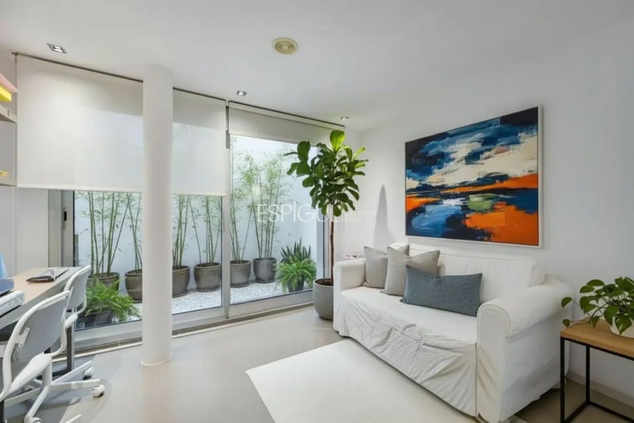 Exclusiva casa de disseny en venda al golf de Sant Cugat