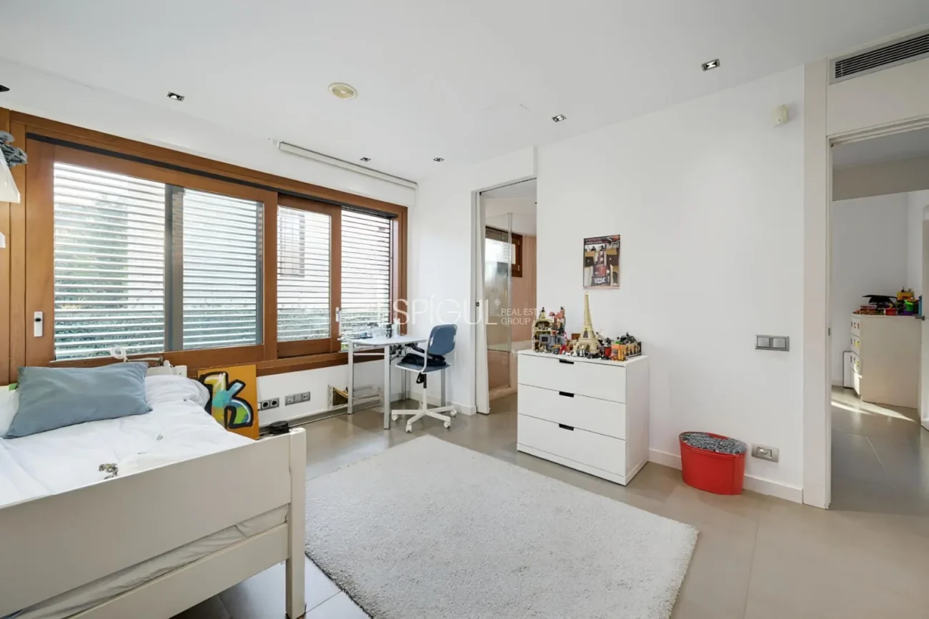 Exclusiva casa de disseny en venda al golf de Sant Cugat