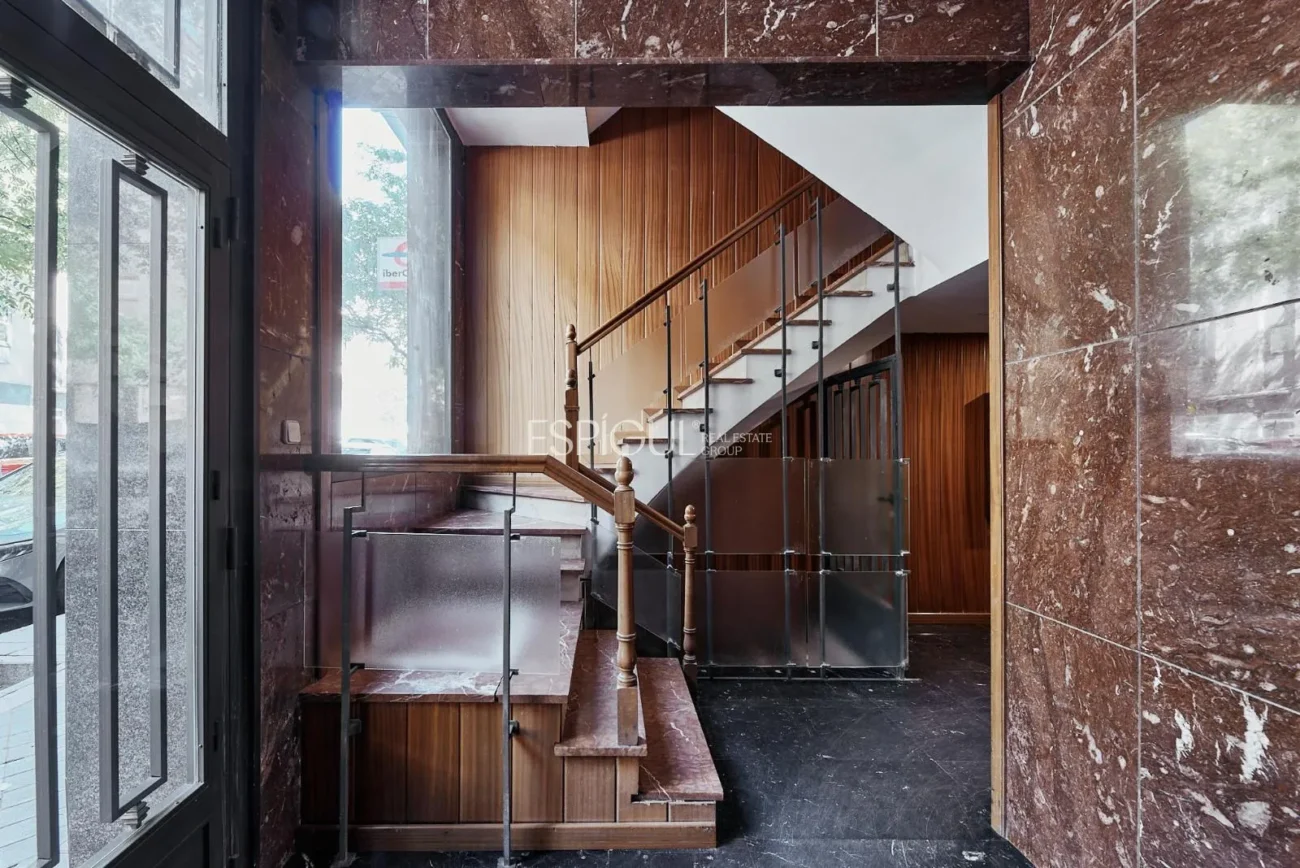 Exclusiva vivienda exterior en Calle Alcántara