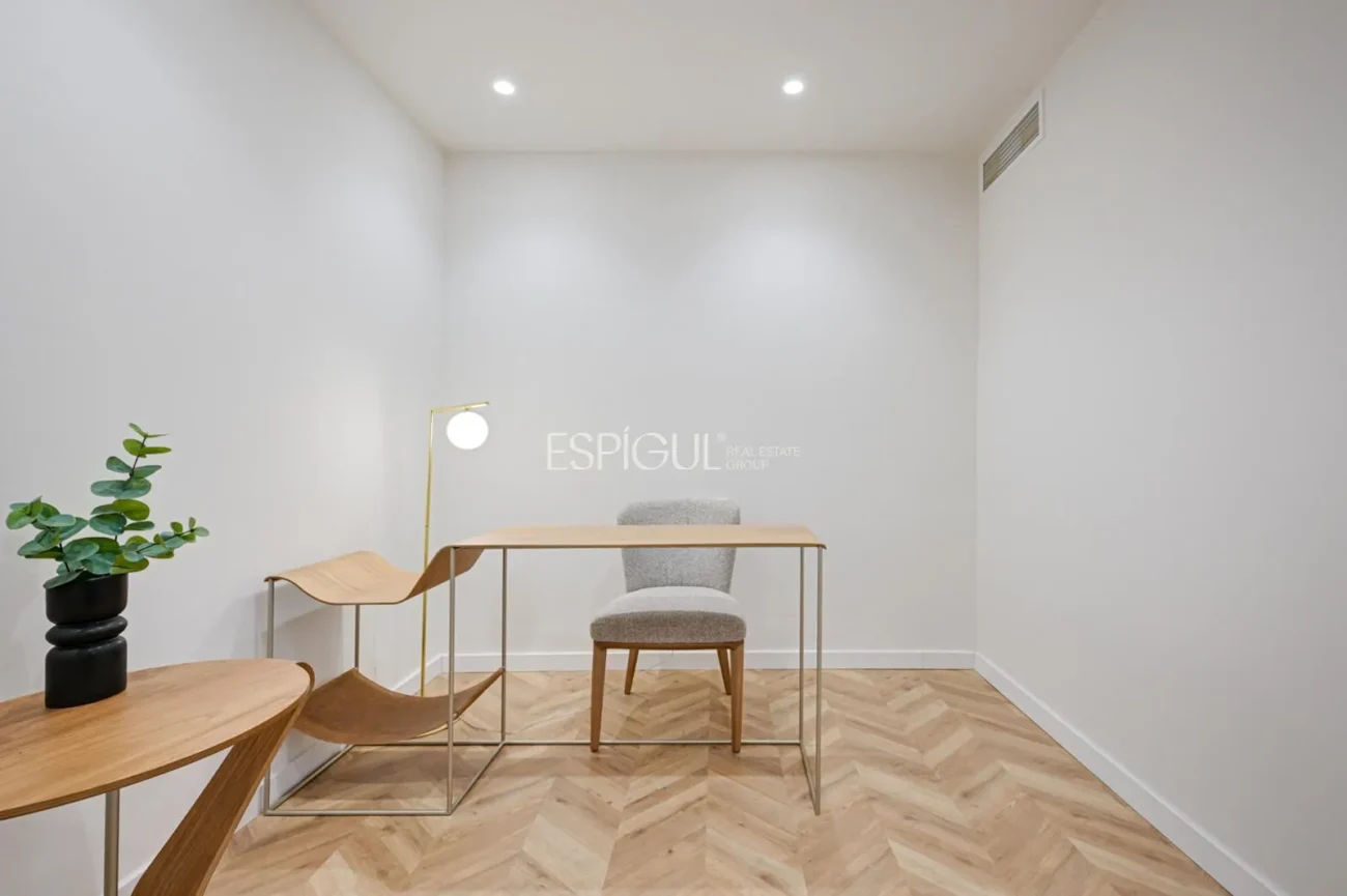 Exclusiva vivienda reformada en Calle Girona, Dreta de l’Eixample