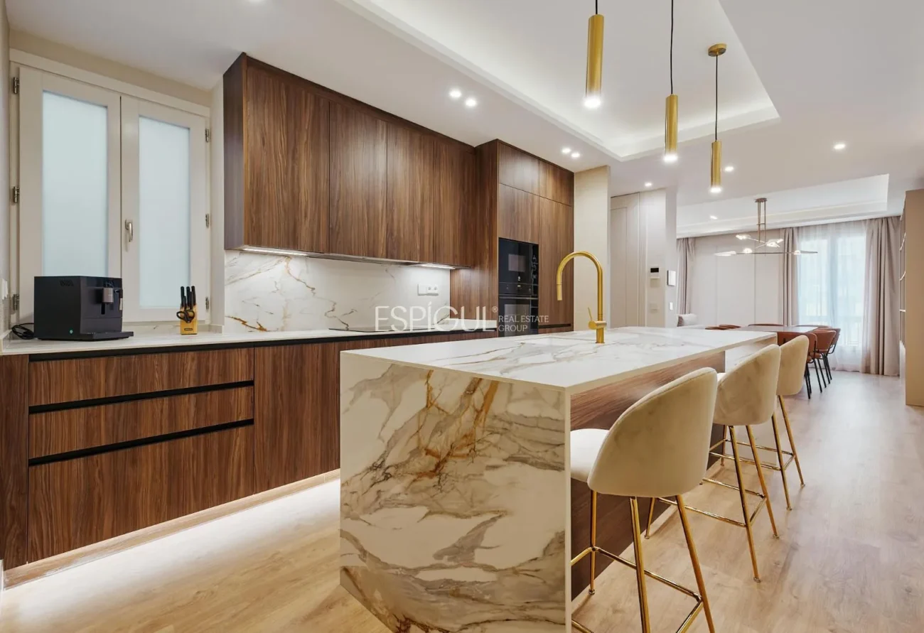 Exclusiva vivienda reformada en venta en Calle Goya