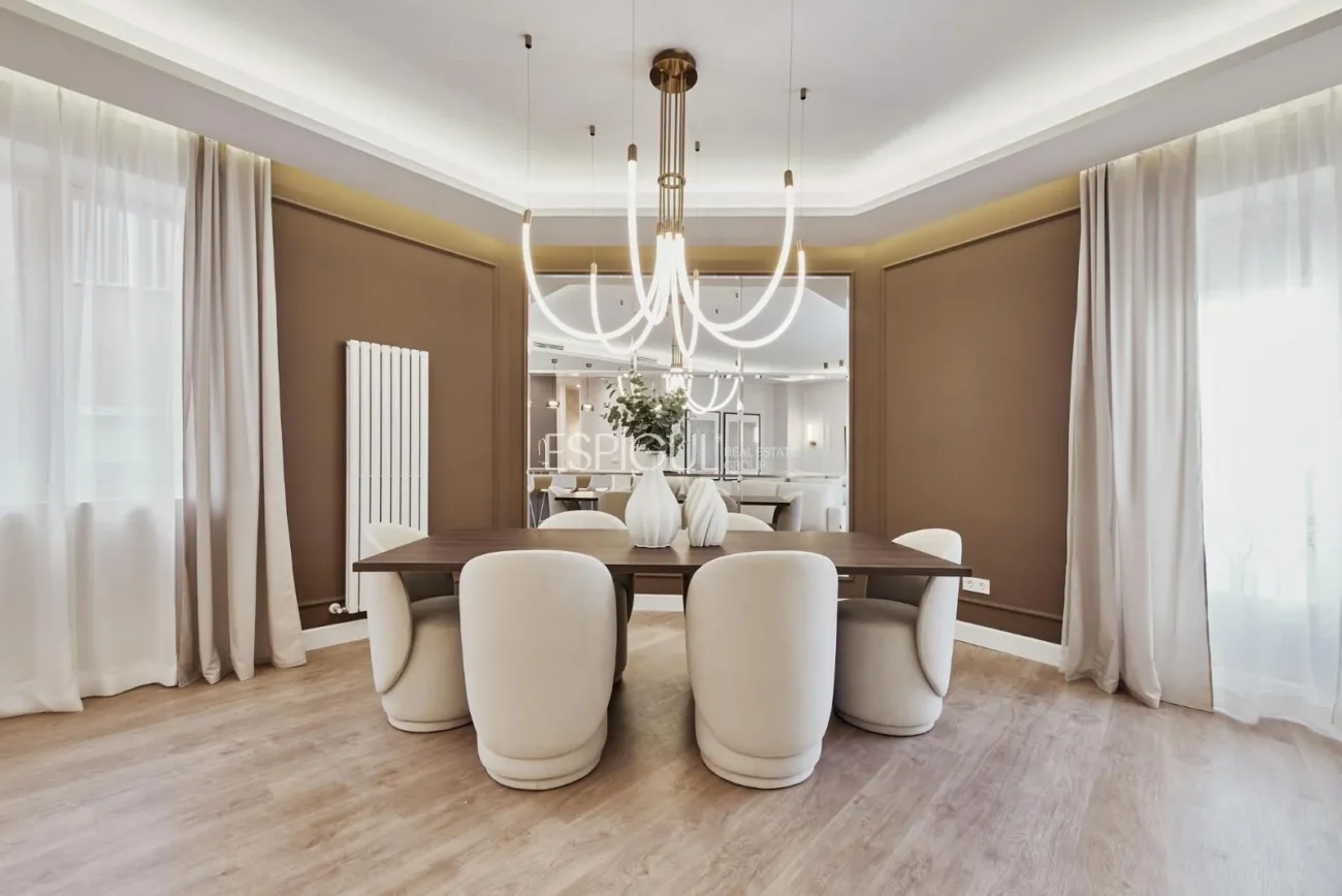 Exclusive Luxury Apartment in Juan Bravo, Salamanca District