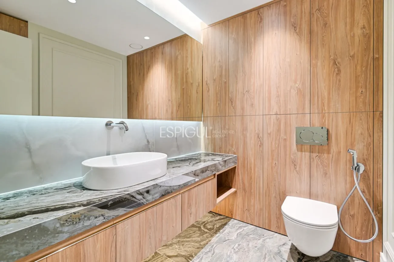 Exclusivo piso en venta en Calle Bruc, Barcelona