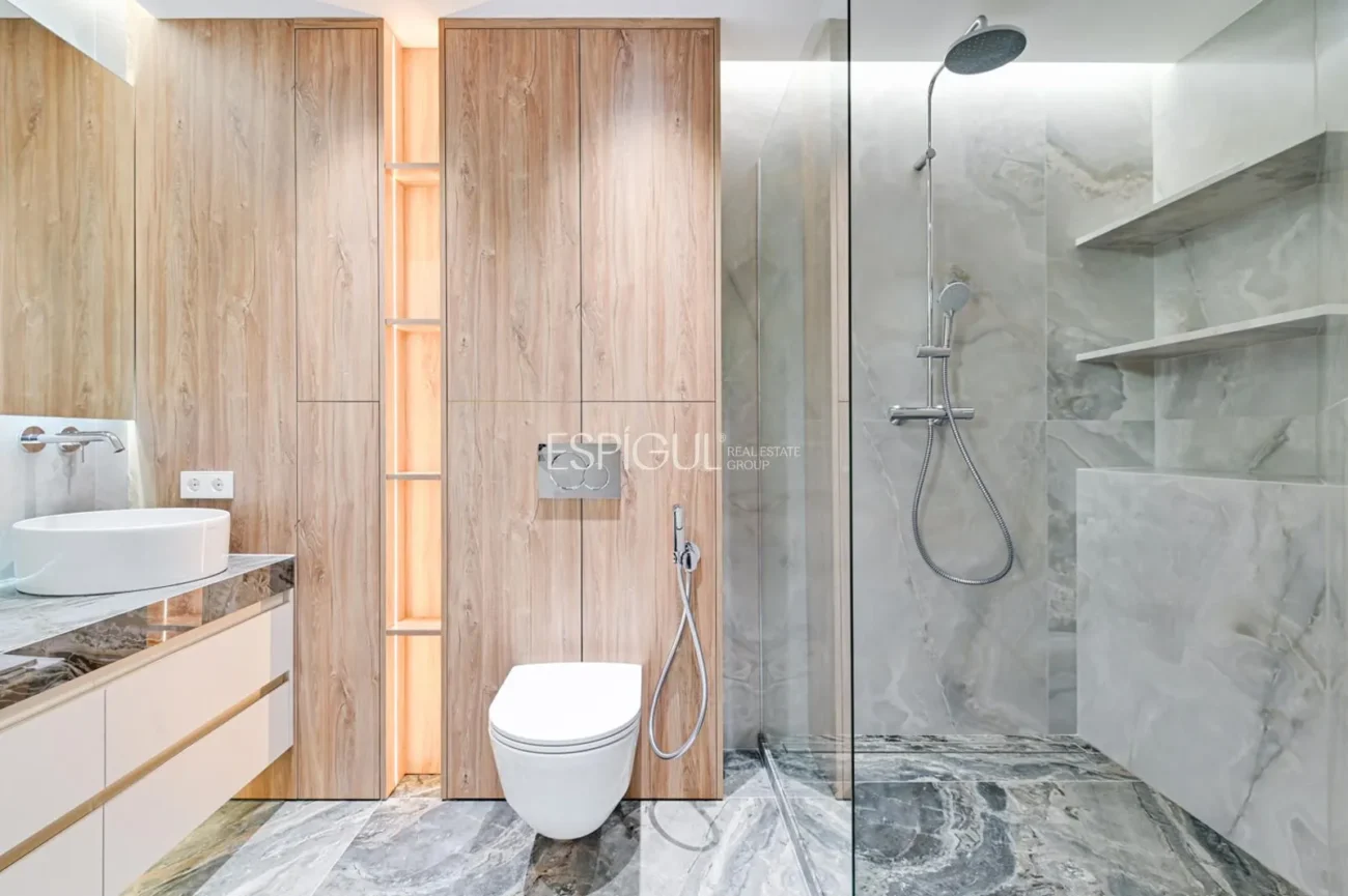 Exclusivo piso en venta en Calle Bruc, Barcelona