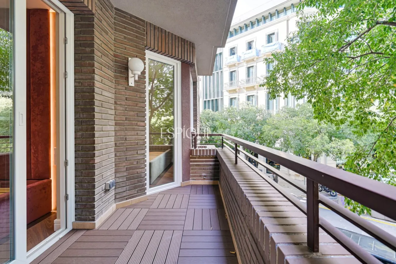 Exclusivo piso en venta en Calle Bruc, Barcelona