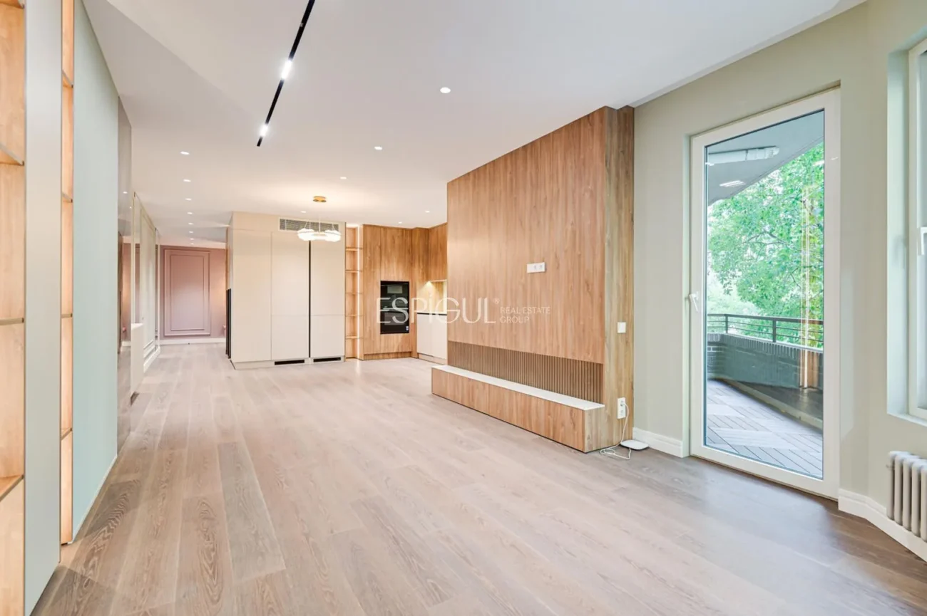 Exclusivo piso en venta en Calle Bruc, Barcelona