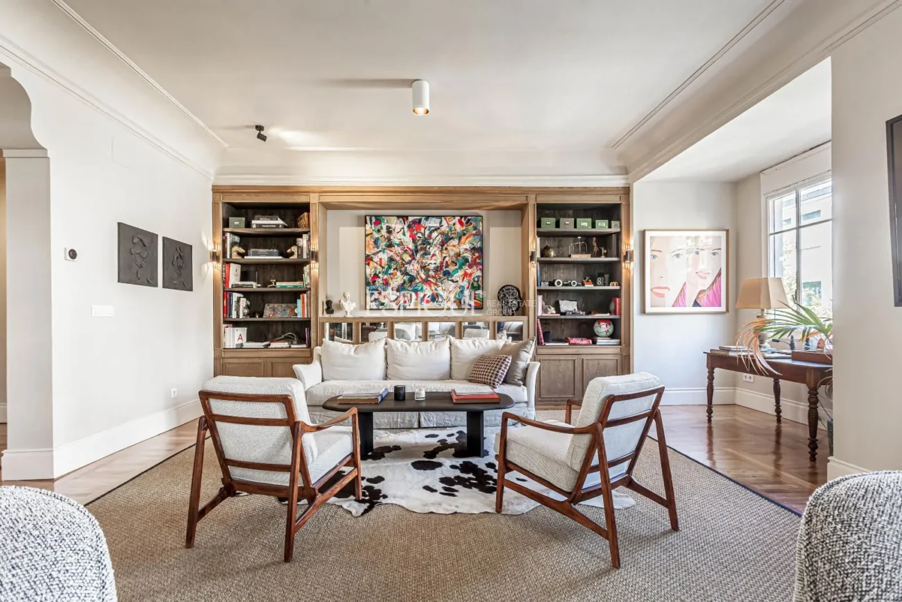 Exclusivo piso exterior en Almagro