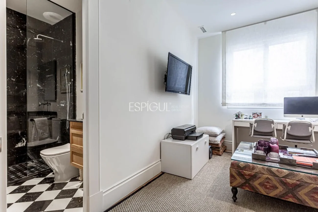 Exclusivo piso exterior en Almagro