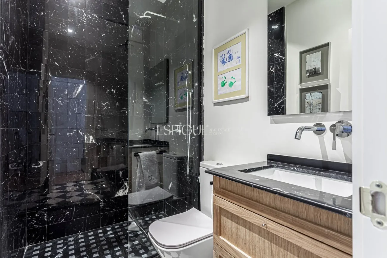 Exclusivo piso exterior en Almagro